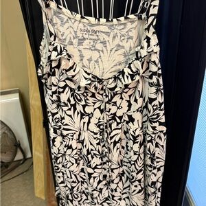 Torrid Black and White Floral Blouse